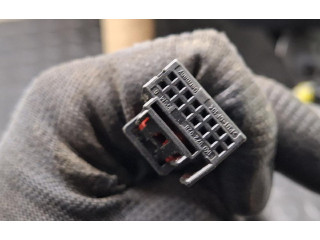 Zpětné zrcátko Audi Q7 4M 2015 233650052