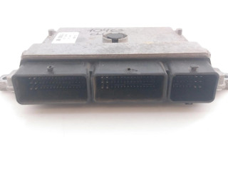 Блок управления двигателя 237102982S, 237105499R   Renault Clio IV