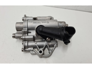 Масляный насос  CZCA 04E115109E  Volkswagen Golf Sportsvan 