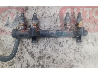 Топливная рампа 047133319 Skoda Fabia Mk1 (6Y)