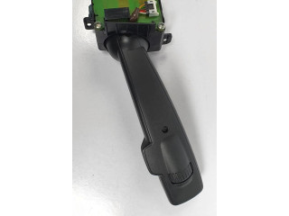 Ручка стеклоочистителей    Volvo V50