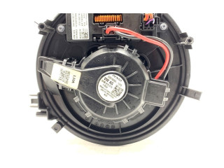 Вентилятор печки 5WB819015 Skoda Karoq