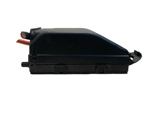 Блок предохранителей 31346672, 31398057 Volvo XC90