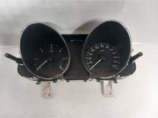 Přístrojová deska  Mazda 5 2013   