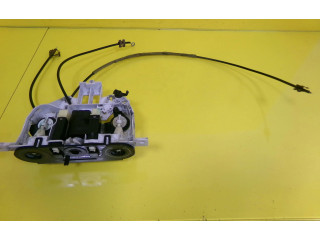 Блок управления климат-контролем    Mazda 323 F