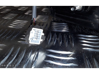 Зеркало электрическое        Mitsubishi L200  2006 - 2014 года   