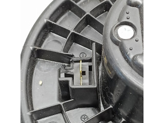 Вентилятор печки 1163408601 Mitsubishi Pajero