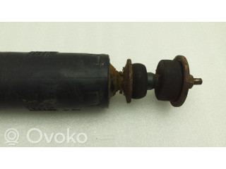 Передний амортизатор