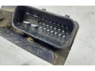 Jednotka ABS 0K9B0437A0, 5WK8440 KIA Shuma 1998