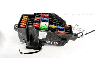Блок предохранителей Skoda Octavia Mk2 (1Z)