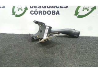 Ручка стеклоочистителей 4B0953503F Audi A3 S3 8L