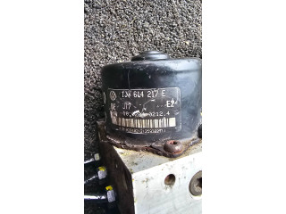 Блок АБС 1J0907379Q, 10094903323 Skoda Octavia Mk1 (1U) 1996 - 2004 года