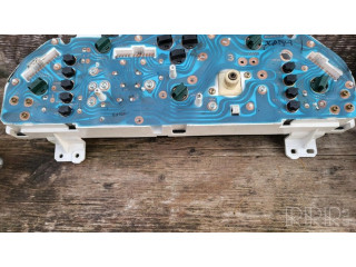 Přístrojová deska  Mazda 323 1993   