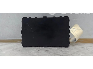 Pojistková skříňka Řídící jednotka BSM 284B1BV81A Nissan Juke I F15 2014