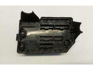 Блок предохранителей 10228906 MG ZS