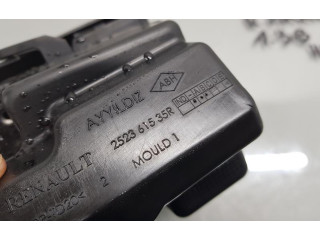 Блок предохранителей  252361535R   Renault Arkana    