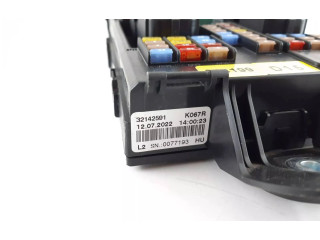 Pojistková skříňka 32142591, 0077193 Volvo XC60 2019