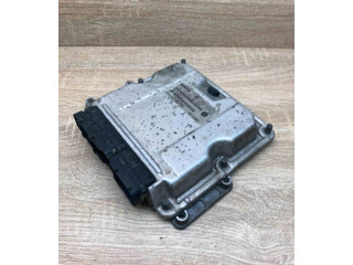 Řídící jednotka 04727667AD, 0281011447 Chrysler Voyager 2001