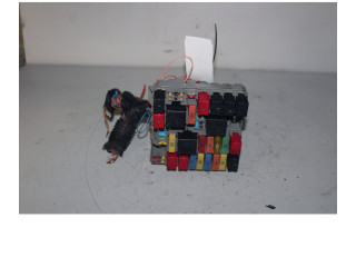 Pojistková skříňka Fiat Doblo 2010