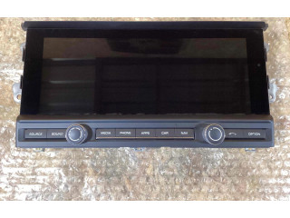 Дисплей 95b919597f Porsche Macan