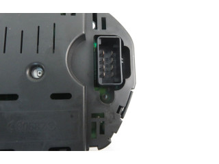 Přístrojová deska  Volkswagen Polo IV 9N3 2002 6Q0920800P  