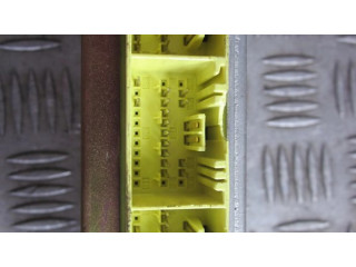 Блок подушек безопасности C1Y657K30 Mazda Premacy