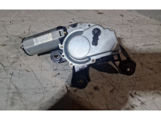 Моторчик заднего дворника 8L0955711B    Audi A6 S6 C5 4B