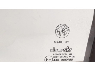 Маленькое стекло "A" задних дверей