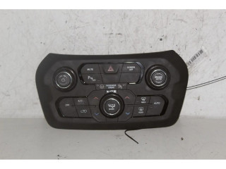 Блок управления климат-контролем    Jeep Renegade