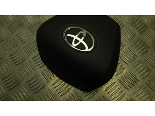 Подушка безопасности водителя 451300F032, M4596   Toyota Avensis T270