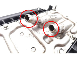 Блок предохранителей  DS7G-9L440-BE, DS7G-9424-KA   Ford Kuga II    