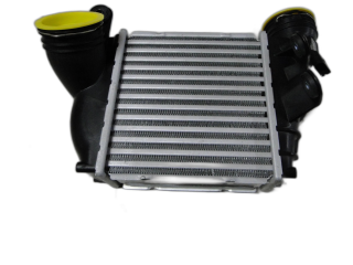 Интеркулер  1J0145803N, 1J0145803N   Skoda Octavia Mk2 (1Z) 