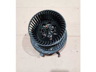 Вентилятор печки 8EW351043 Audi Q5 SQ5