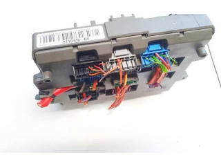 Pojistková skříňka 10688710, 10688710 BMW X1 E84 2010