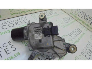 Двигатель стеклоочистителей