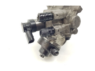 Топливный насос 04L130755E, 04L130755D Skoda Superb B8 (3V)