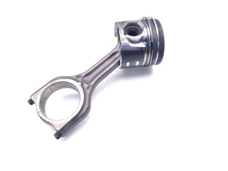  Поршень с шатуном 9HR(DV6C) 9HR, DV6C  Peugeot 5008  