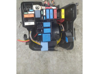 Комплект блоков управления 681037125R Dacia Sandero