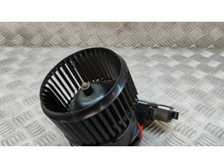 Вентилятор печки 9297752, 1035900023 BMW 1 F40