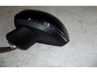 Зеркало электрическое Volvo XC40 - года