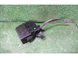 Pojistková skříňka KIA Venga 2010