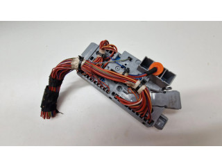 Блок предохранителей 6807487   BMW X3 G01    