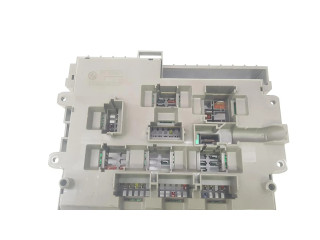 Pojistková skříňka 61149119446, 61149119445 BMW 3 E92 E93 2006