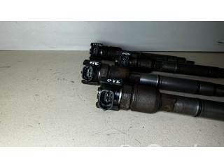 Vstřikovač 0445110320, 338002A900 Hyundai i30 pro naftový motor 1.6 D4FB