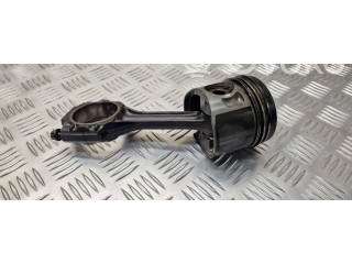 Поршень с шатуном Volkswagen PASSAT B4