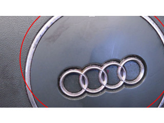 Подушка безопасности водителя 8E0880201K   Audi A6 S6 C5 4B