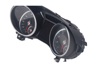 Přístrojová deska Mercedes-Benz GLA W156 2019 A1569001404