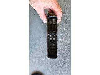 Řídící jednotka 03G906021AQ, 1039S12049 Volkswagen Caddy 2006