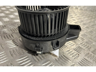Вентилятор печки    F011500123   Volvo XC90