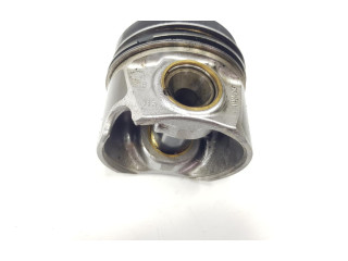 Поршень с шатуном 04L107065A, 04L107065A Volkswagen Caddy